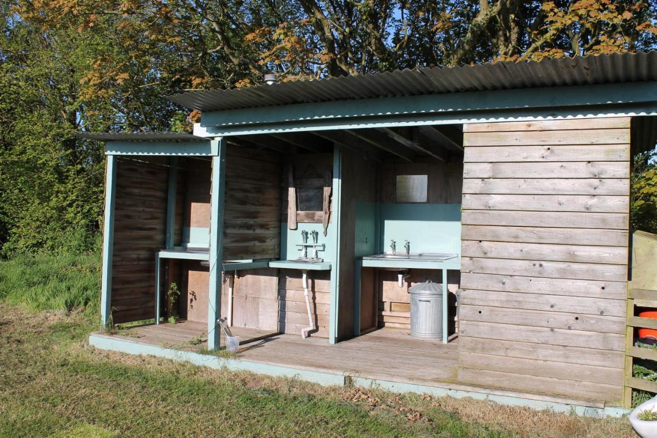 Mill Haven Place Glamping Yurt 3 Haverfordwest Bagian luar foto
