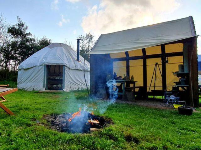 Mill Haven Place Glamping Yurt 3 Haverfordwest Bagian luar foto